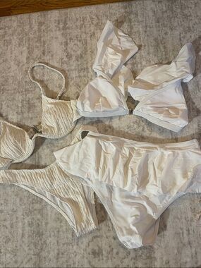SHEIN White Ruffled Two-Piece Bikini Set